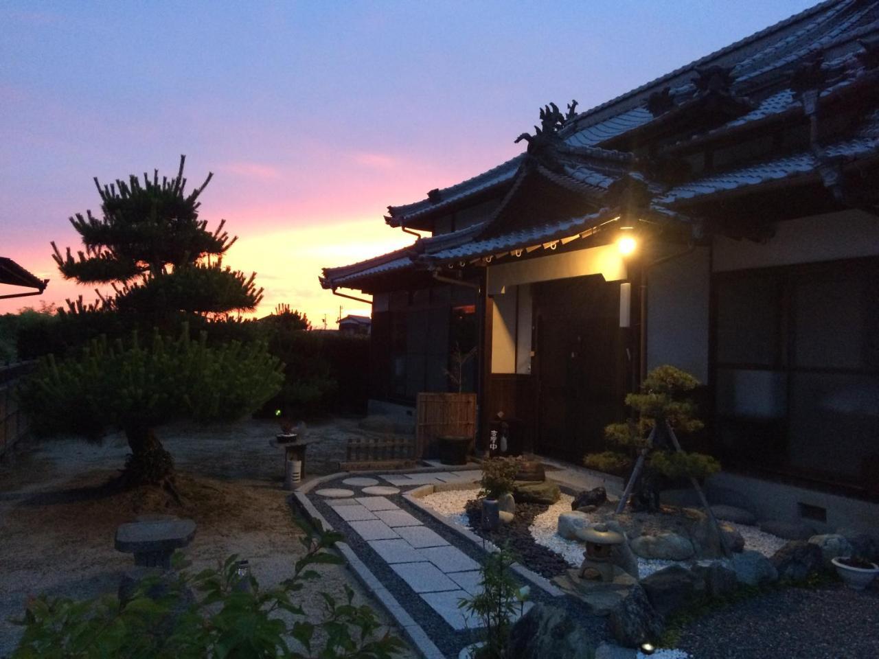 しまなみ海道お宿ぽんぽこ Imabari Railway Station Exterior foto